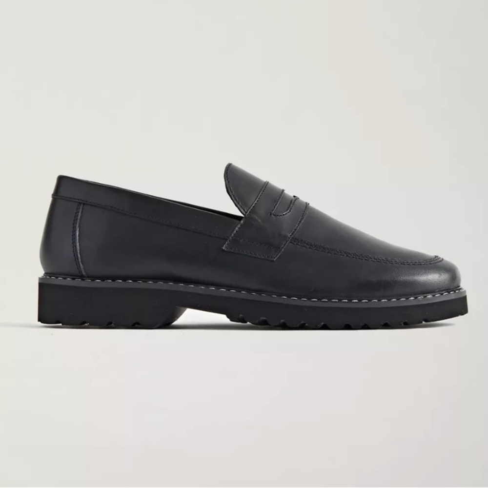 UO Leather Lugged Loafer